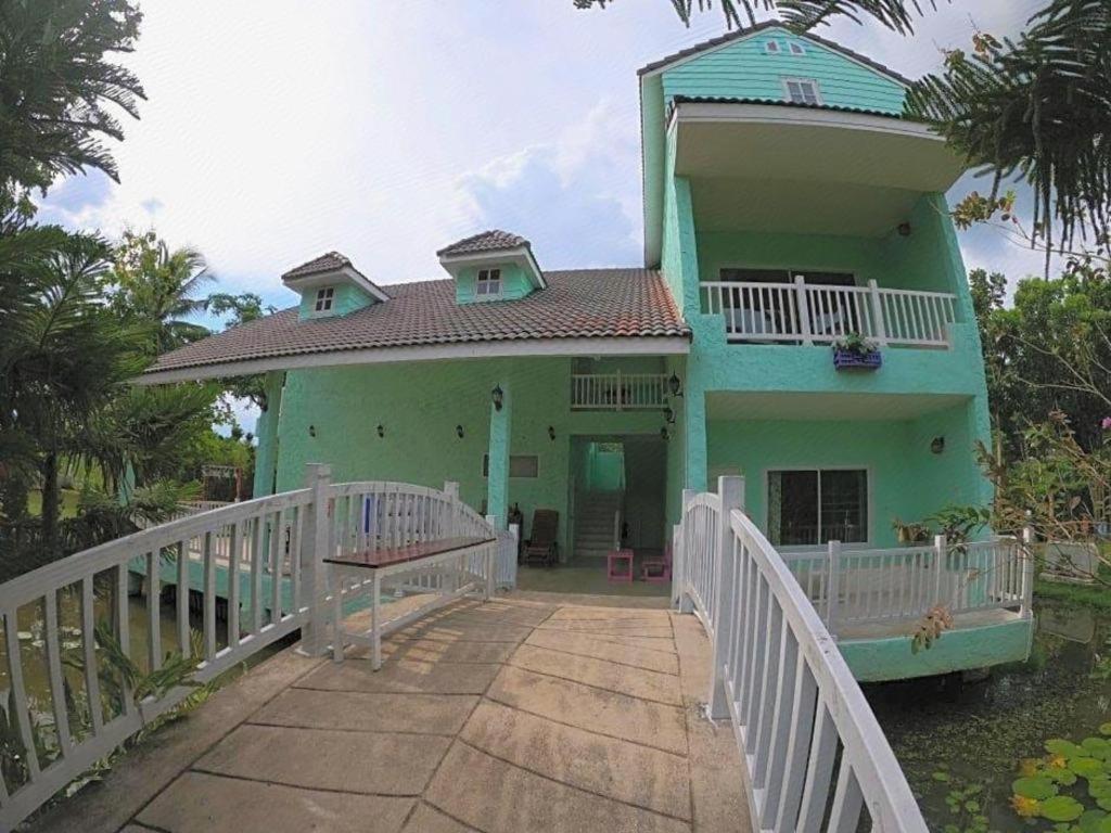 Charisma Resort Suan Phueng Luaran gambar