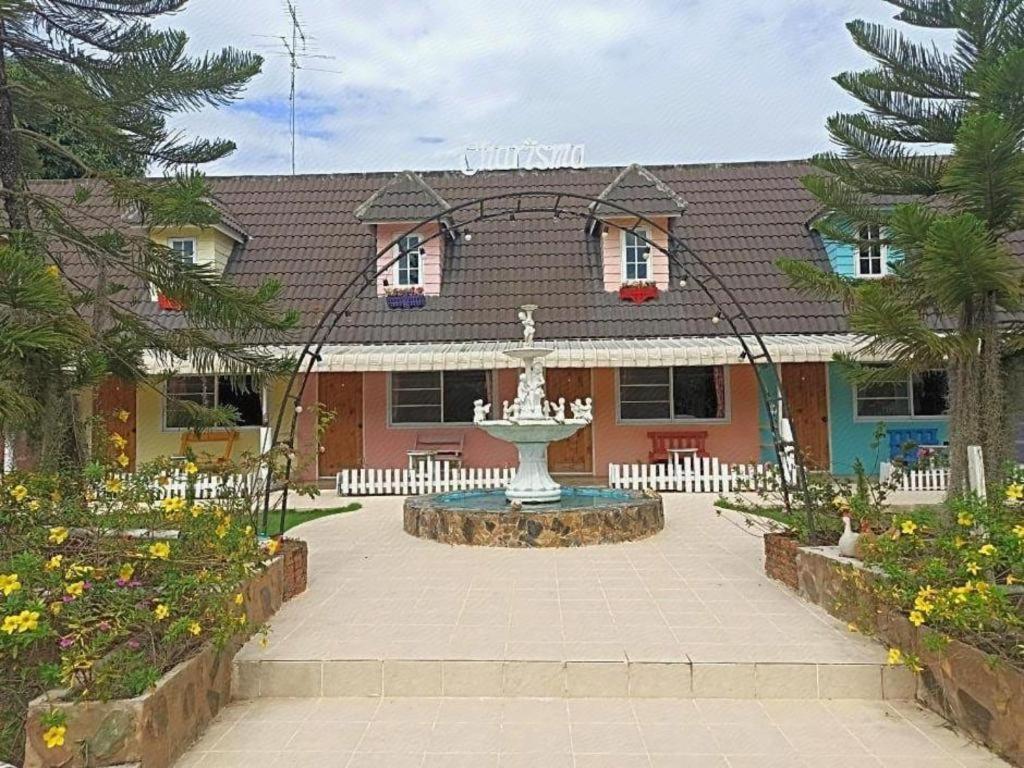 Charisma Resort Suan Phueng Luaran gambar