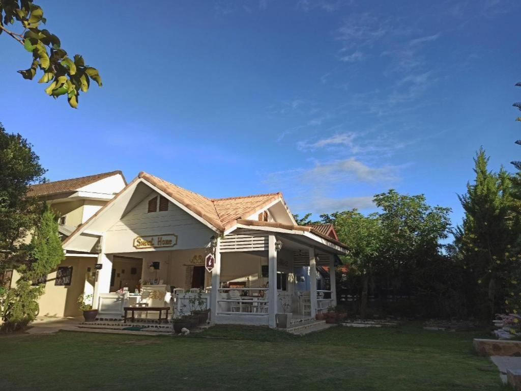 Charisma Resort Suan Phueng Luaran gambar