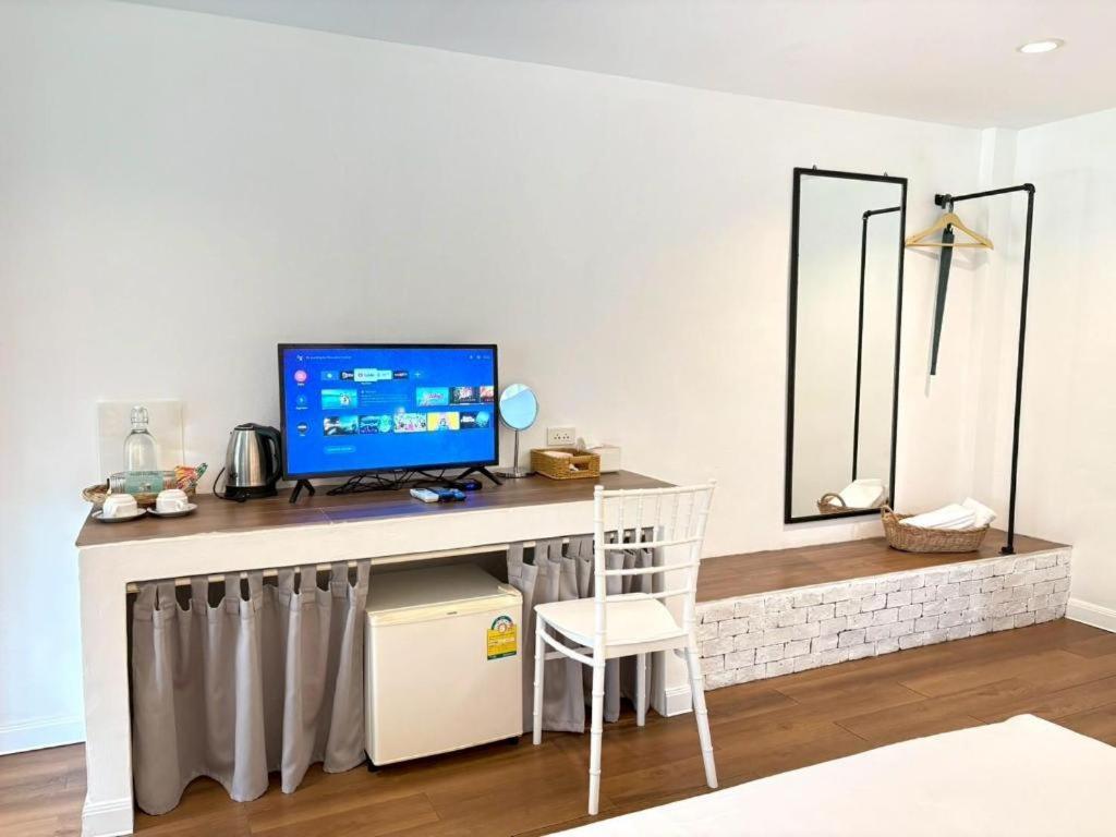 Charisma Resort Suan Phueng Luaran gambar